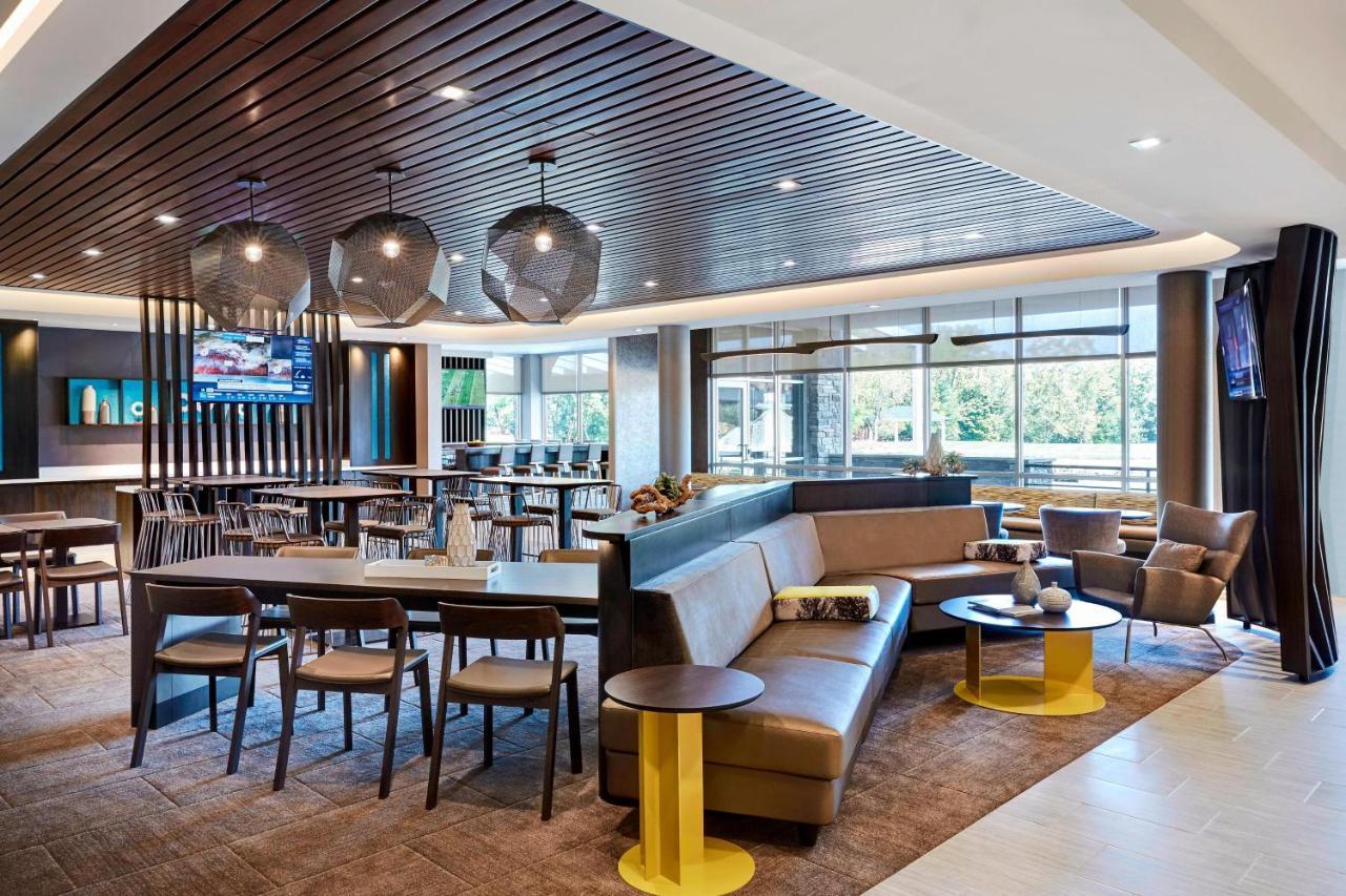 Springhill Suites By Marriott Котънууд Екстериор снимка